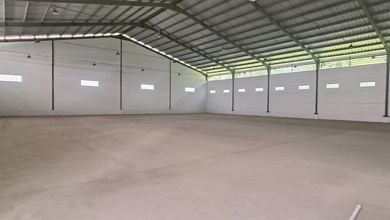 Gudang Siap Pakai Dijalan Propinsi Tasikmalaya