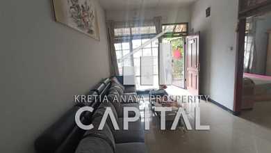 Jual Segera Rumah Mewah di Taman Kopo Indah, Bandung, LT 150 m2