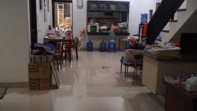 Hunian Elite di Kawasan Taman Holis Indah, Bandung, LB 450m², Harga 3,8 Miliar