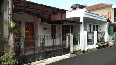 Promo Rumah di Cimahi Utara, Cimahi, LB 110m², Harga 700 Juta