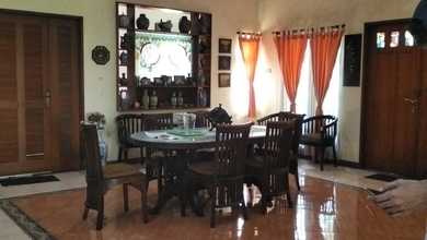 Kesempatan Eksklusif, rumah Prestisius di Setiabudi, Bandung, LB 450m²