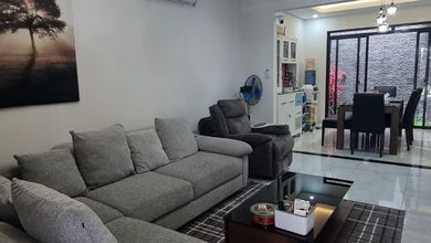 Rumah Elegan di Kota Baru Parahyangan, Bandung, 4 Kamar Tidur, LT 120m²