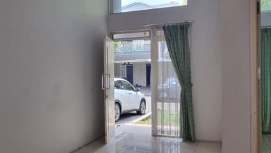 Rumah Sewa Murah Lokasi Kota Baru Parahyangan, Bandung, LB 97m²