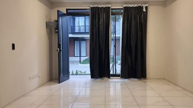 Rumah Siap Tempat dengan Luas m2 Semi Furnished