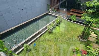 Hunian Mewah di Kawasan Kota Baru Parahyangan, Bandung, LB 550m², Harga 12,9 Miliar