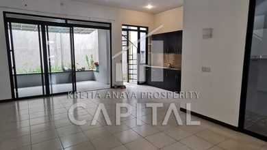 Disewakan Rumah Terjangkau di Kota Baru Parahyangan, Bandung, LT 180m²