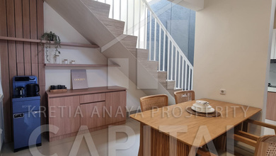 Hunian Mewah di Kota Baru Parahyangan, Bandung, 4 Kamar Tidur, LT 108m²