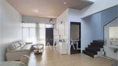 Kesempatan Eksklusif, rumah Mewah di Kota Baru Parahyangan, Bandung, LB 100m²