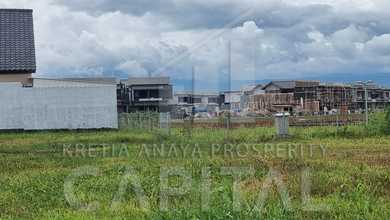 Jual Tanah Kawasan Komplek Kota Baru Parahyangan Pemandangan Danau dan Taman