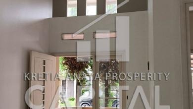 Dijual Rumah Nyaman di Kota Baru Parahyangan, Bandung - LT 144m²