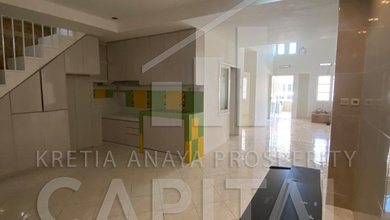 Sewa Rumah Favorit di Kota Baru Parahyangan, Bandung, Harga Terjangkau