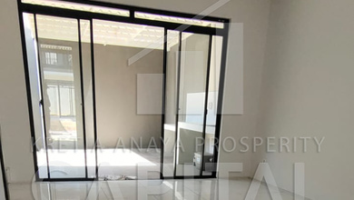 Disewakan Rumah Murah di Kota Baru Parahyangan, Bandung, LT 120m²