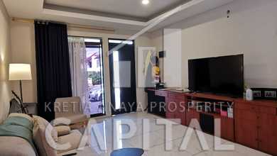 Rumah Area Premium Kota Baru Parahyangan, Bandung - Harga Menarik 3,9 Miliar