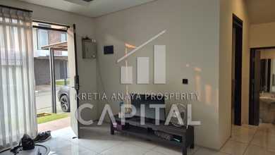 Kesempatan Langka, rumah Prestisius di Kota Baru Parahyangan, Bandung, LB 92m²