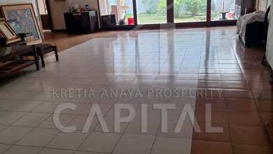 Rumah Elegan di Bandung Kota, Bandung, 2 Kamar Tidur, LT 399m²