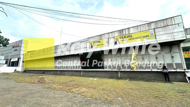 Gedung 2 Lantai Eks Dealer di Mainroad Kopo Bandung Lokasi Sangat Strategis