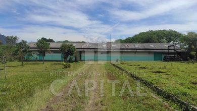 Ex Pabrik Biskuit Hitung Tanah di Parakan Muncang