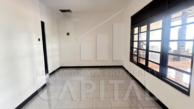 Dikontrakkan Rumah Murah di Moch Toha, Bandung, LT 460m²