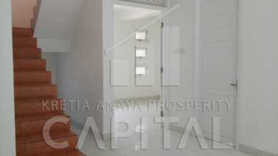 Kesempatan Rumah di Kopo, Bandung, LB 250m², Harga 1,8 Miliar