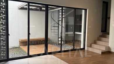Rumah Sewa Nyaman Lokasi Summarecon Bandung, Bandung, LB 101m²