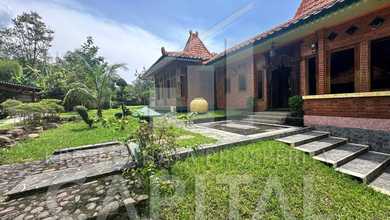 Kesempatan Langka, rumah Prestisius di Purwakarta Kota, Purwakarta, LB 400m²