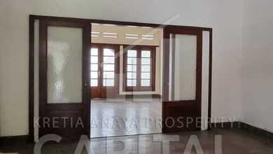 Hunian Elite di Kawasan Pasir Kaliki, Bandung, LB 150m², Harga 10,5 Miliar