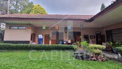 Hunian Elegan di Sukajadi, Bandung, 4 Kamar Tidur, LT 1245m²