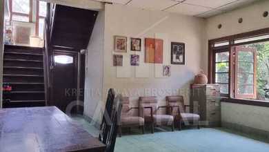 Rumah Area Premium Cipaganti, Bandung - Harga Terbaik 20 Miliar