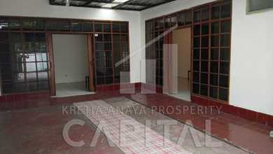Rumah Sewaan Murah di Bandung Kota, Bandung, 3 KT, Harga 120 Juta /tahun