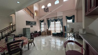 For Sale rumah Mewah di Taman Holis Indah, Bandung - LT 400m²