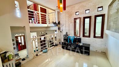 Kesempatan Rumah di Buah Batu, Bandung, LB 160m², Harga 990 Juta