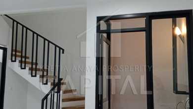 Rumah Dijual di Bandung Kota, Bandung, LB 94m², Harga Kompetitif!