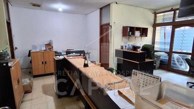 Hunian Mewah di Buah Batu, Bandung, 1 Kamar Tidur, LT 280m²
