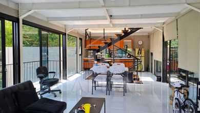 Rumah Elegan di Cigadung, Bandung, 2 KT, LT 206m²