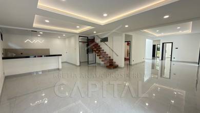 For Sale rumah Eksklusif di Soekarno Hatta, Bandung - LT 436m²