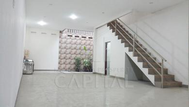 Disewakan Rumah Murah di Astanaanyar, Bandung, LT 115m²