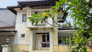 Jual Rumah 200 area Kota Baru Parahyangan, Bandung