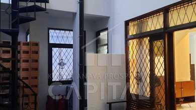 Rumah Area Premium Antapani, Bandung - Harga Menarik 2,85 Miliar