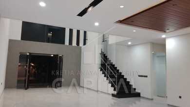 Rumah Area Premium Cibaduyut, Bandung - Harga Menarik 5,45 Miliar