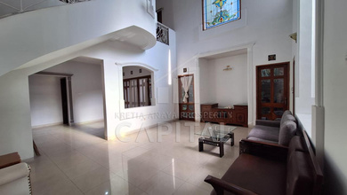 Kesempatan Langka, rumah Prestisius di Geger Kalong, Bandung, LB 500m²