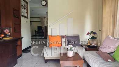 Rumah Mewah di Kota Baru Parahyangan, Bandung, 4 Kamar Tidur, LT 315m²