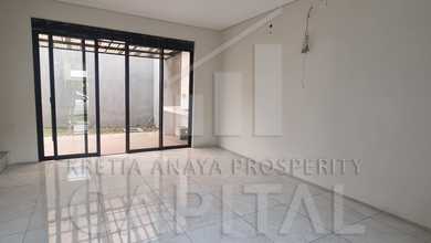 Rumah Premium Luas 120 Jual area Kota Baru Parahyangan, Bandung