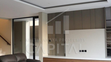 Hunian Prestisius di Kawasan Setiabudi, Bandung, LB 420m², Harga 8,5 Miliar