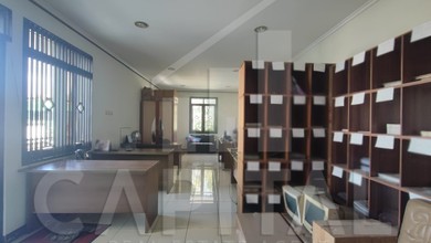 Gudang + Kantor Bagus Strategis di Antapani