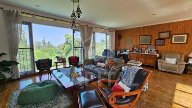Hunian Elegan di Setiabudi, Bandung, 8 KT, LT 1200m²