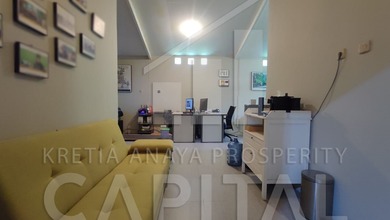 Rumah Dijual di Bandung Kota, Bandung, LB 200m², Harga Terbaik!