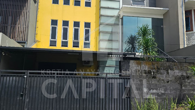 Rumah dan Ruang Usaha di Kurdi Ex Gudang, Bandung.