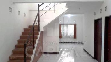 Dikontrakkan Rumah Murah di Setra Duta, Bandung, LT 238m²