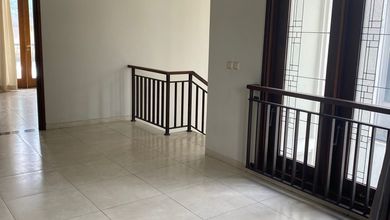 Rumah Sewa Nyaman Lokasi Padalarang, Bandung, LB 330m²