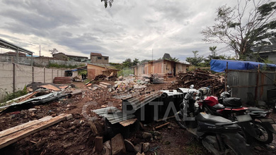 Tanah Sewa Lokasi Bagus di Pasteur, Bandung, Luas 1840m²